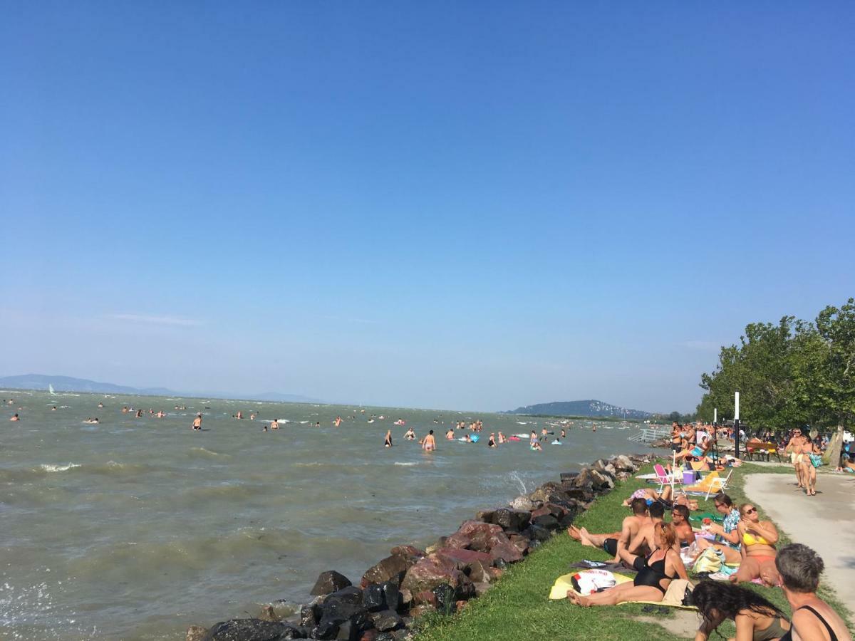 Balatoni Retro Villa Balatonfenyves Εξωτερικό φωτογραφία