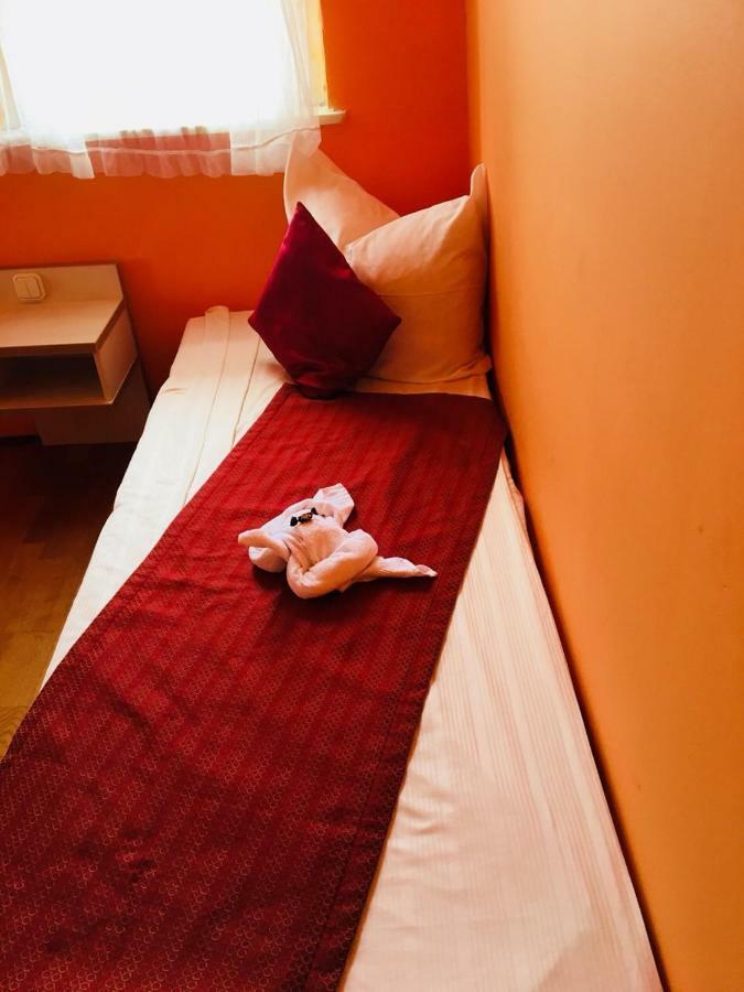 Balatoni Retro Villa Balatonfenyves Εξωτερικό φωτογραφία